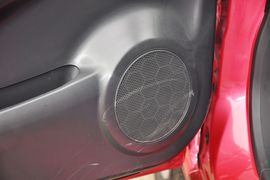 2013款长安铃木新奥拓1.0L自动炫酷型