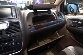 克莱斯勒新大捷龙新车解码