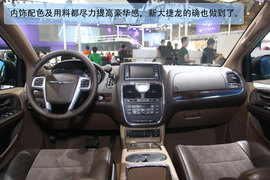 克莱斯勒新大捷龙新车解码