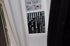 2013款大众甲壳虫1.4TSI时尚型