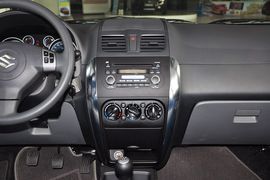 2011款铃木天语SX4