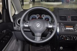 2011款铃木天语SX4