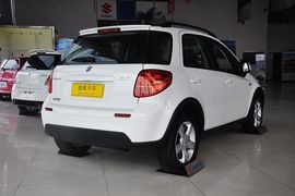 2011款铃木天语SX4