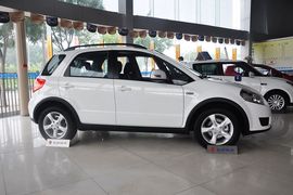 2011款铃木天语SX4