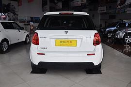 2011款铃木天语SX4