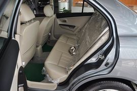 2012款东南V3菱悦1.5L手动亲民旗舰版