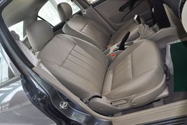 2012款东南V3菱悦1.5L手动亲民旗舰版