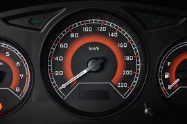 2012款东南V3菱悦1.5L手动亲民旗舰版