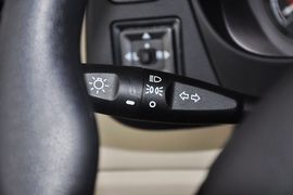 2012款东南V3菱悦1.5L手动亲民旗舰版