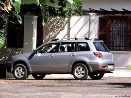 2003款三菱Outlander