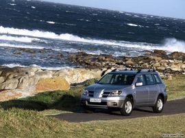 2003款三菱Outlander