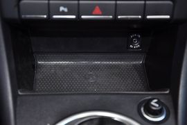 2013款大众甲壳虫1.4TSI豪华型