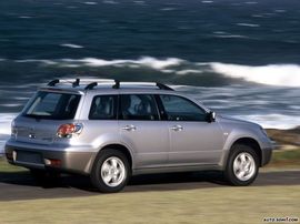 2003款三菱Outlander
