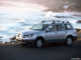 2003款三菱Outlander