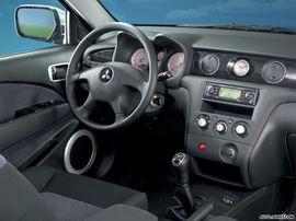 2003款三菱Outlander