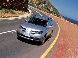 2003款三菱Outlander