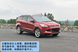 2013款福特翼虎海外试驾实拍