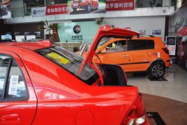 2012款吉利英伦汽车SC3到店实拍