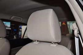 2012款吉利英伦汽车SC6到店实拍