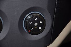 2012款吉利英伦汽车SC6到店实拍