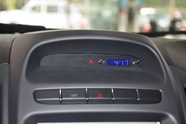2012款吉利英伦汽车SC6到店实拍