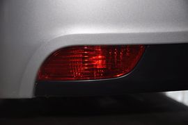 2012款吉利英伦汽车SC6到店实拍