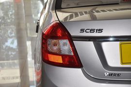 2012款吉利英伦汽车SC6到店实拍