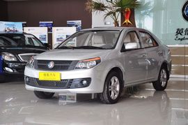 2012款吉利英伦汽车SC6到店实拍