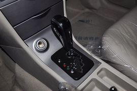 2012款吉利英伦汽车SC7到店实拍