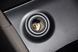 2012款吉利英伦汽车SC7到店实拍