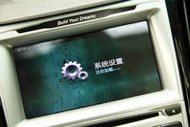 2013款比亚迪速锐1.5TI六速手动版
