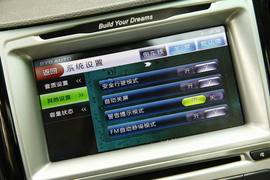 2013款比亚迪速锐1.5TI六速手动版