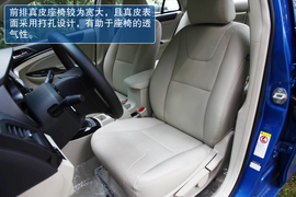 2013款比亚迪速锐1.5TI六速手动版