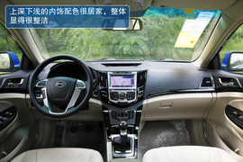 2013款比亚迪速锐1.5TI六速手动版