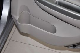 2012款长安悦翔V5