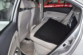 2012款长安悦翔V5