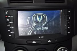 2012款长安悦翔V5