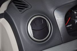 2012款长安悦翔V5