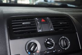 2012款斯柯达晶锐1.6L自动Sport版