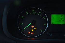 2012款斯柯达晶锐1.6L自动Sport版