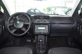 2012款斯柯达晶锐1.6L自动Sport版