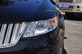 2010款林肯MKS