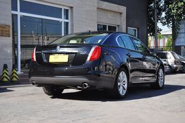 2010款林肯MKS