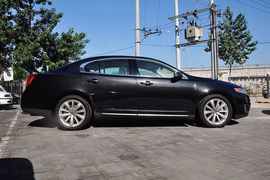 2010款林肯MKS