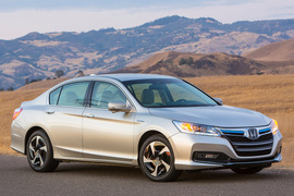 2014款本田雅阁PHEV