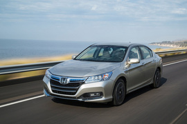 2014款本田雅阁PHEV