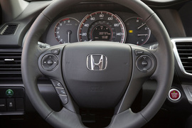 2013款本田雅阁Coupe