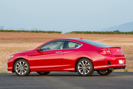 2013款本田雅阁Coupe