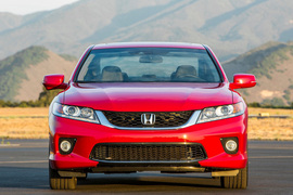 2013款本田雅阁Coupe