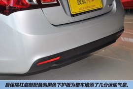 2012款长安悦翔V5